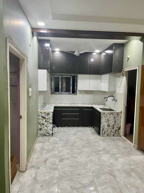 2 BHK Flat In Cnr Quality Signature For Sale  In Alwal