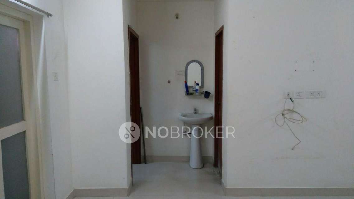 2 BHK Flat In Akarshana Apartment For Sale  In Tambaram