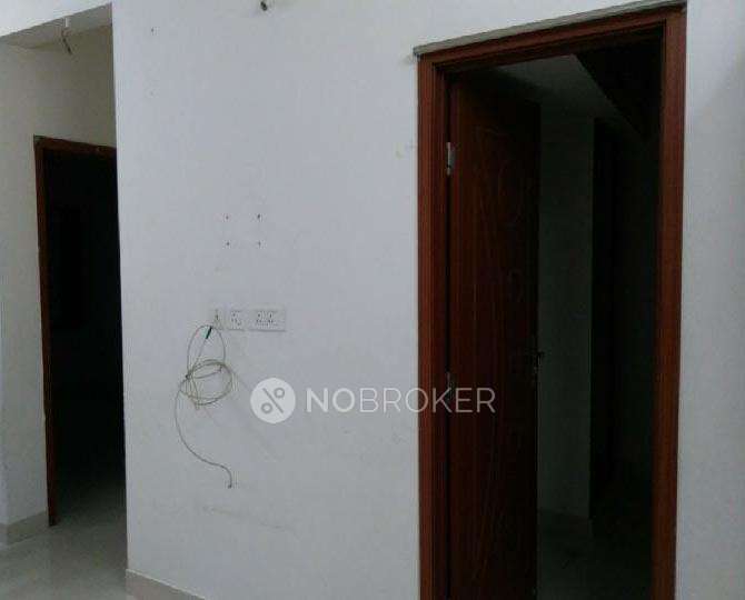 2 BHK Flat In Akarshana Apartment For Sale  In Tambaram