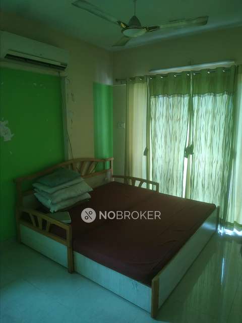 3 BHK Flat In Rassaz Castle For Sale  In Andheri East