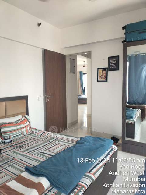 2 BHK Flat In Kanakia Hollywood For Sale  In Versova, Mumbai