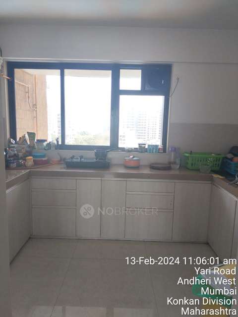 2 BHK Flat In Kanakia Hollywood For Sale  In Versova, Mumbai