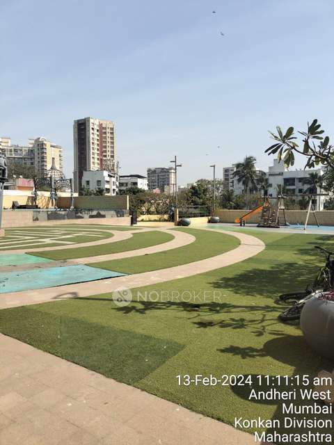 2 BHK Flat In Kanakia Hollywood For Sale  In Versova, Mumbai