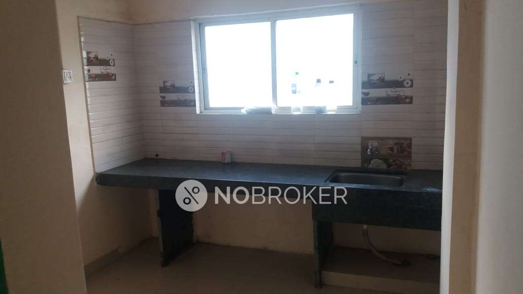 1 BHK Flat In Siddeshwara Building for Rent  In Dhayari