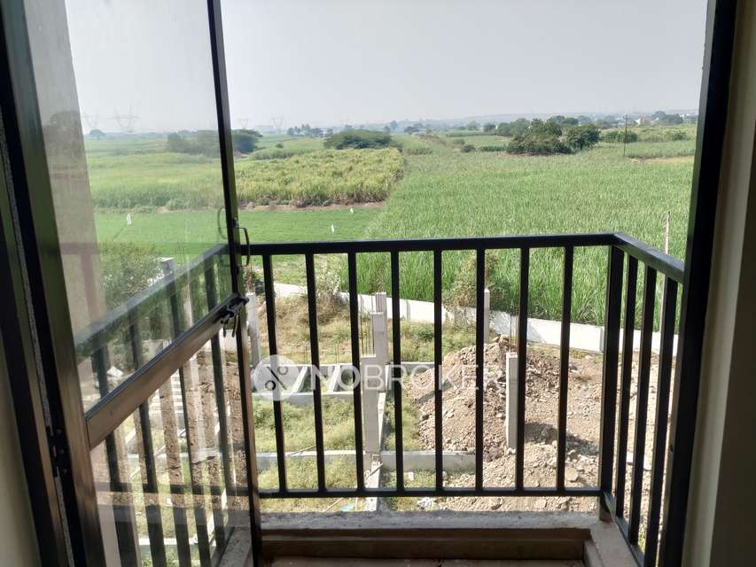 1 RK Flat In Mahalaxmi Unicon Nivasa Part 1 for Rent  In Perne Phata