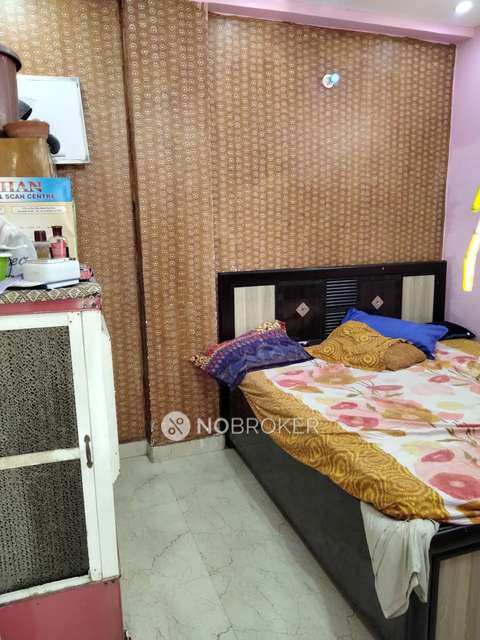 3 BHK Flat In Sanjay Enclave For Sale  In  Uttam Nagar