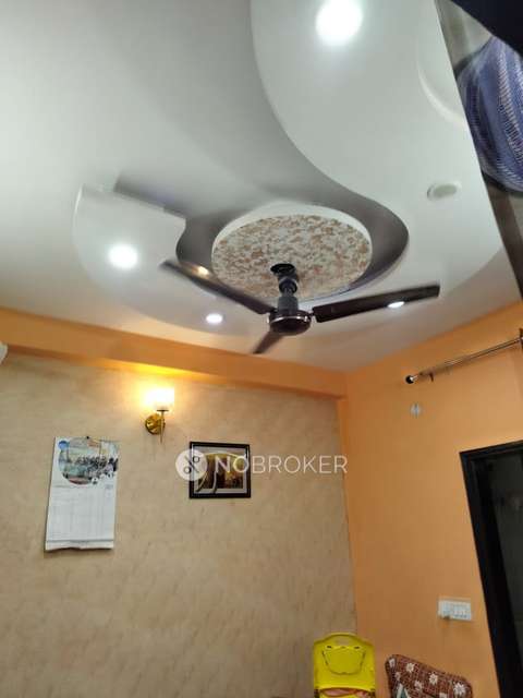3 BHK Flat In Sanjay Enclave For Sale  In  Uttam Nagar