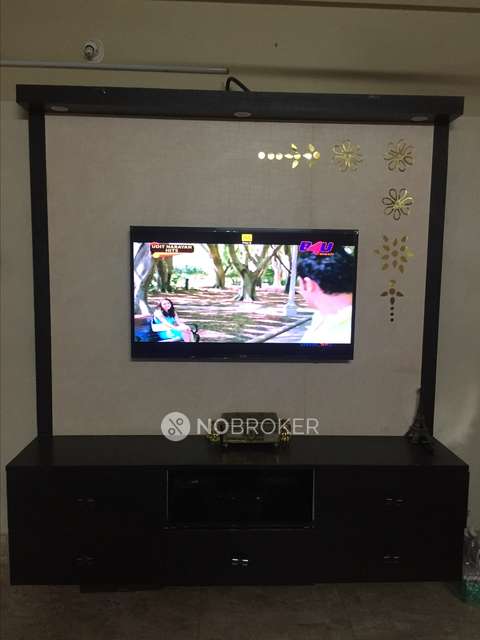 2 BHK Flat In Reliance Sadan for Rent  In Vijayanagar