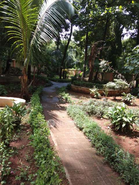 3 BHK Flat In Royal Gate For Sale  In Versova