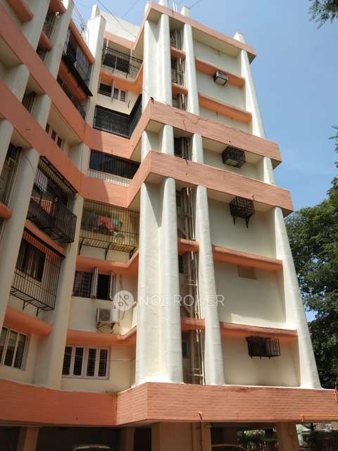 3 BHK Flat In Royal Gate For Sale  In Versova