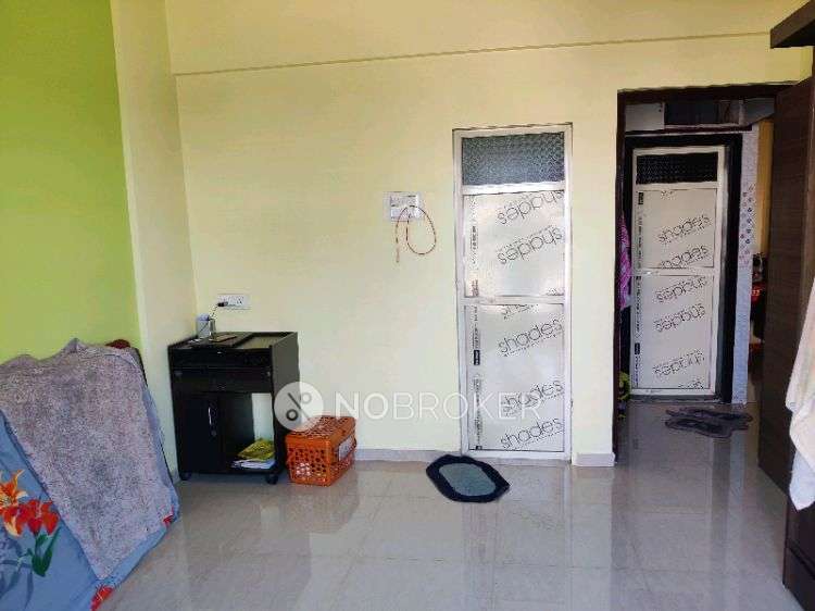 2 BHK Flat In Parshuram Tower For Sale  In Ulhasnagar