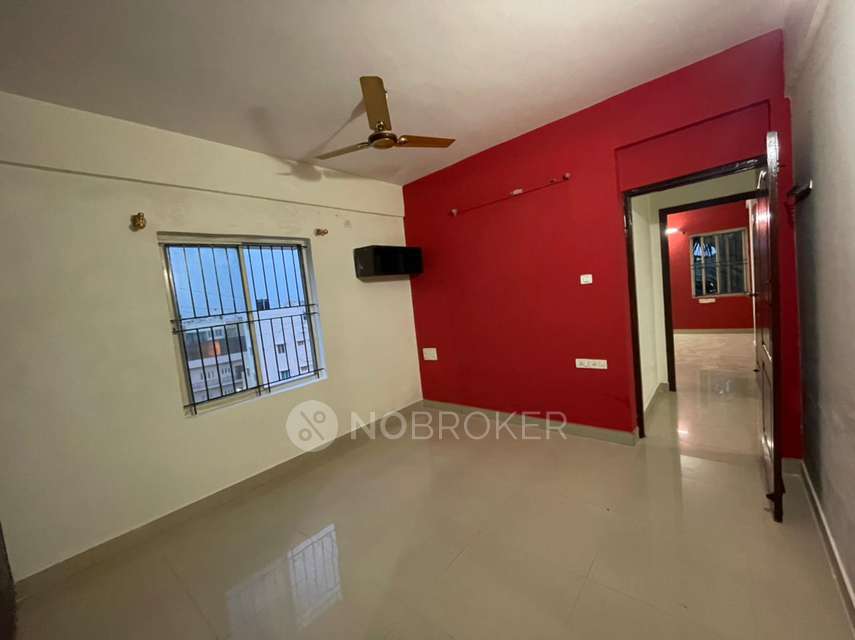 2 BHK Flat In Sree Pride Apartment For Sale  In Banswadi