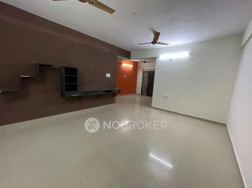 2 BHK Flat In Sree Pride Apartment For Sale  In Banswadi