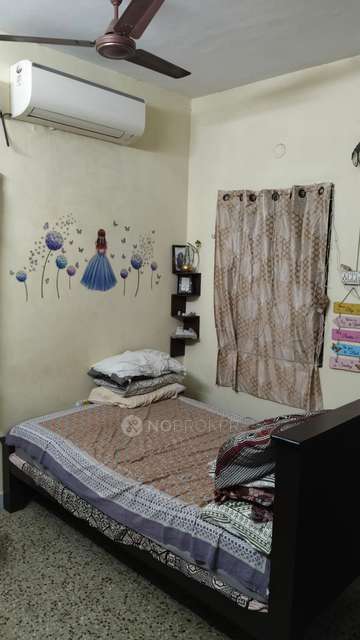 2 BHK Flat In Sree Lakshmi Towers, Jafferkhanpet, Chennai For Sale  In Nesapakkam