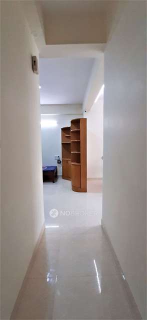 2 BHK Flat In Damden Neptunia, Marathahalli For Sale  In Marathahalli