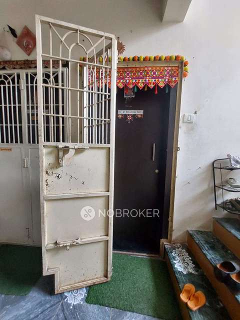 1 BHK Flat For Sale  In Morning Glory Apartment