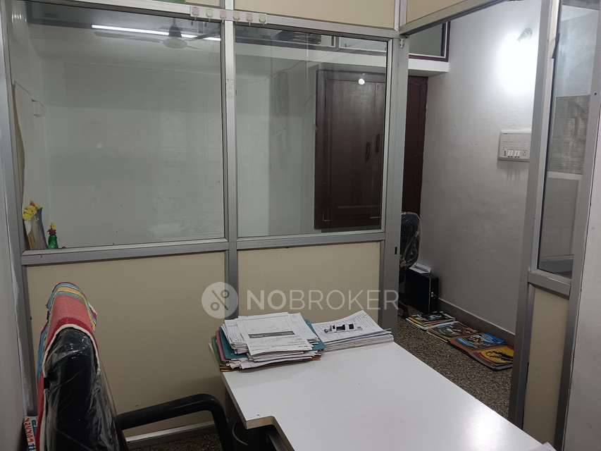 1 BHK Flat In Ashwin Apartment For Sale  In Kodambakkam