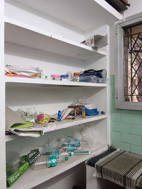 1 BHK Flat In Ashwin Apartment For Sale  In Kodambakkam