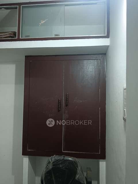1 BHK Flat In Ashwin Apartment For Sale  In Kodambakkam