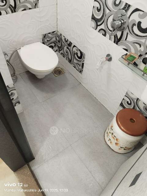 3 BHK Flat In Shakti Niwas For Sale  In Ghatkopar West