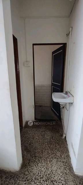 1 BHK Flat In Om Shivtã?ãâ¨j Hights for Rent  In Trimurti Chowk