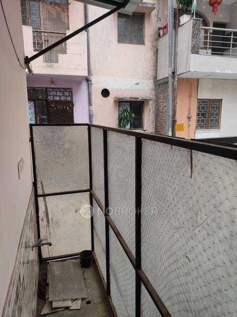 2 BHK Flat In Dda Flats  For Sale  In Bakkarwala
