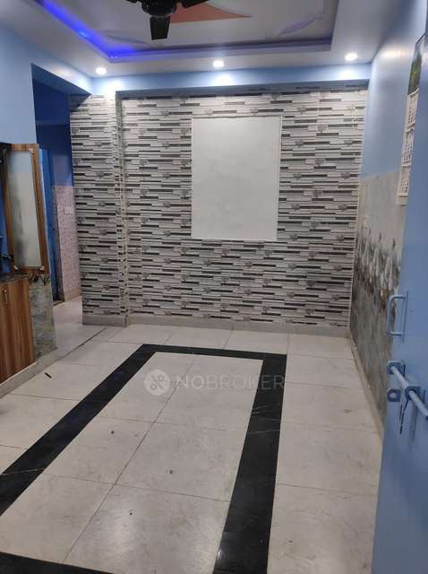 2 BHK Flat In Dda Flats  For Sale  In Bakkarwala