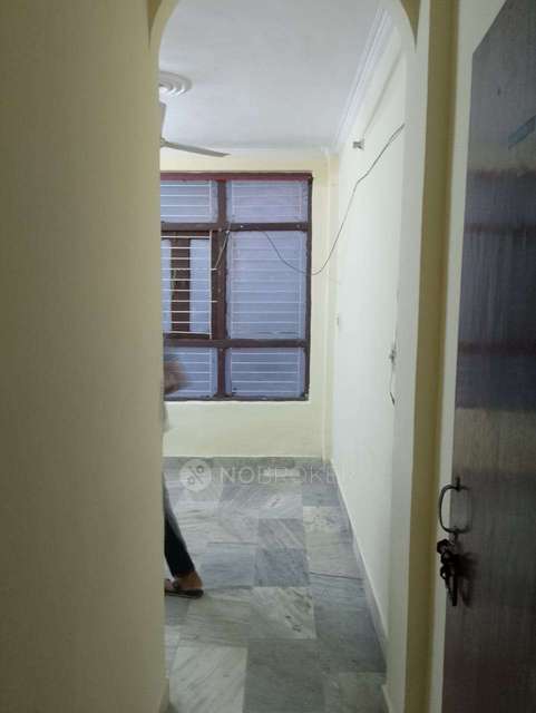 2 BHK Flat In Churchwala For Sale  In Malviya Nagar