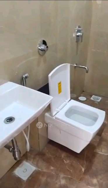 2 BHK Flat In Kanamwar Nagar 2 Mstoshree Co Op Hsg Flat Nubur 402 Vikroli  Mumbai    for Rent  In Kannamwar Nagar Ii, Vikhroli