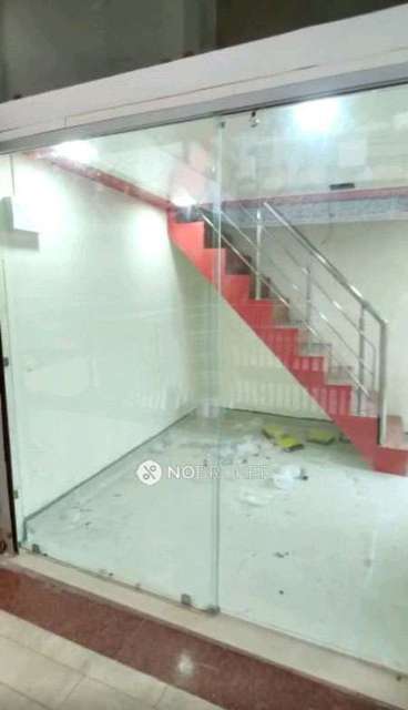 Shop in Sector 16b, Greater Noida for Rent 