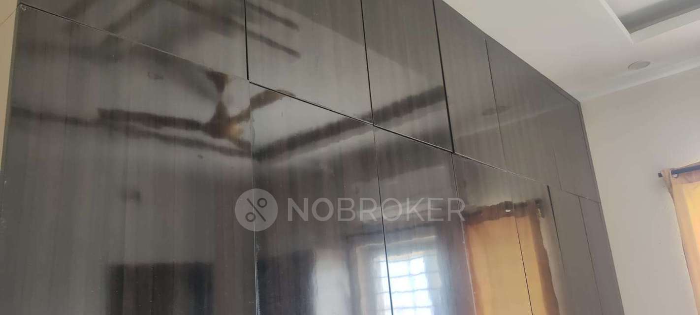 3 BHK Flat In Suryaprakash Apartment , Prakash Nagar, Begumpet For Sale  In Surya Prakash Apartment