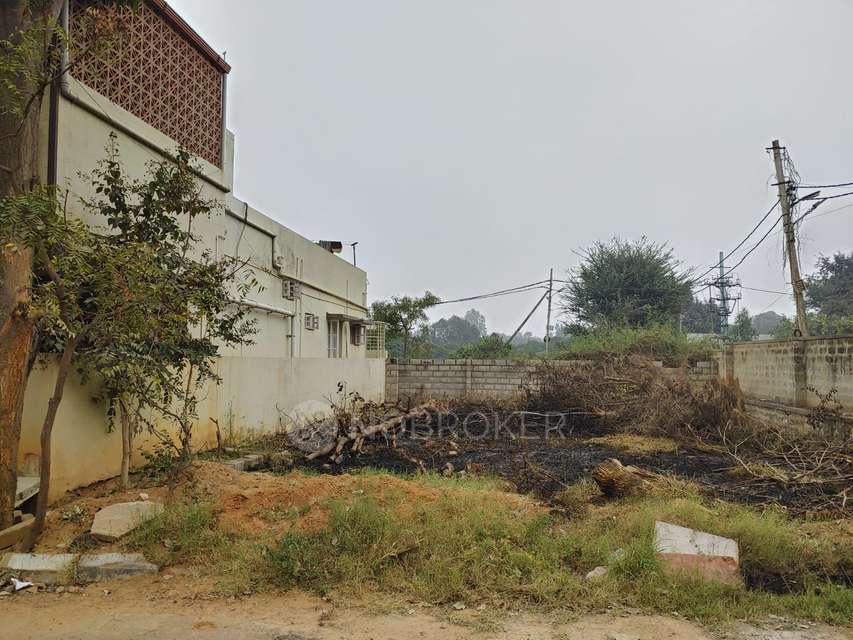 Plot For Sale  In Viswadhama Layout In Bollineni Silas