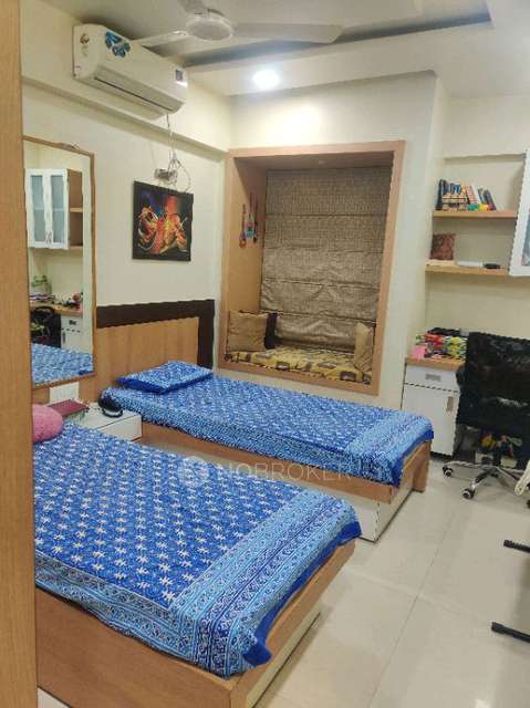 2 BHK Flat In La Tierra  for Rent  In Dhanori Road