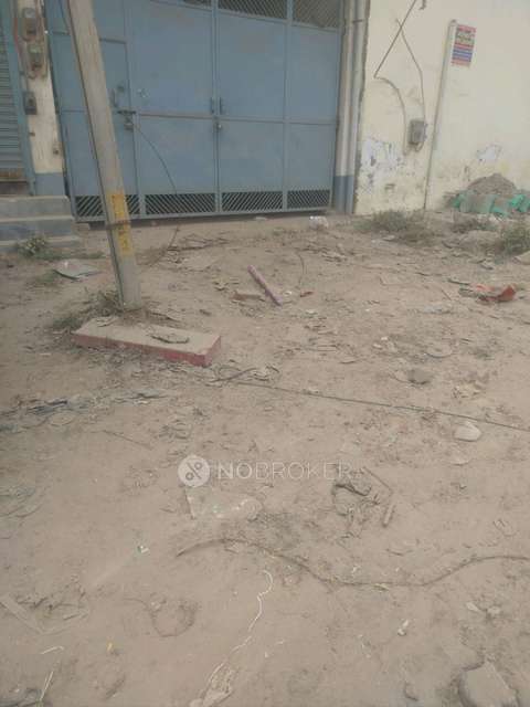 Shop in Tikri Kalan, Delhi for Rent 