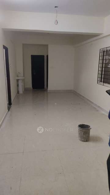 2 BHK Flat In Apartment For Sale  In Toli Chowki