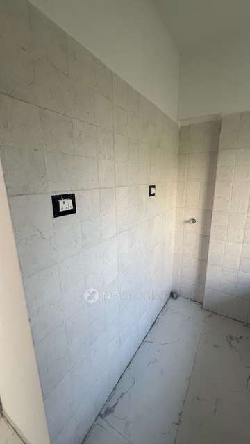 1 BHK Flat In Kush Solitaire For Sale  In Malad East