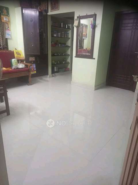 2 BHK Flat In Lithish Tulip Apartment For Sale  In Irumbuliyur