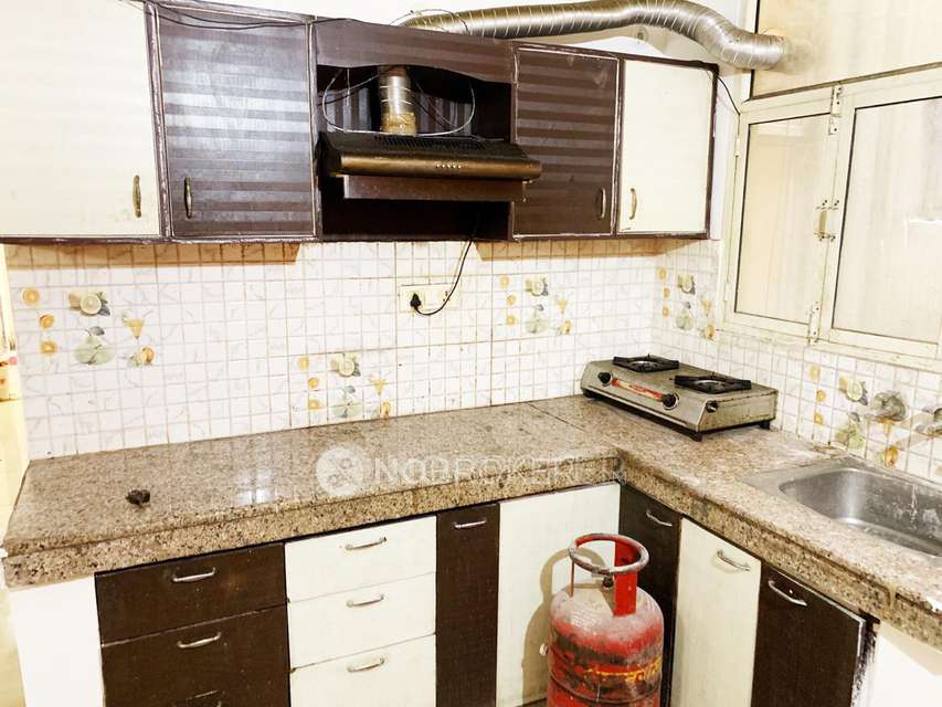 3 BHK Flat In A Square Comfort Residency For Sale  In Sector-73