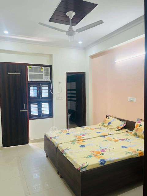 PG for Girls in Palam Vihar Extension