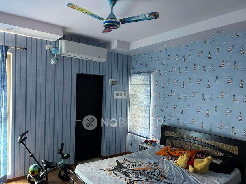 4 BHK Flat For Sale  In Aavalahalli