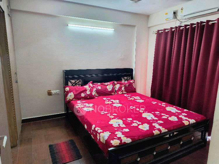 2 BHK Flat In Pavani Sarovar Phase Ii For Sale  In Nallurahalli