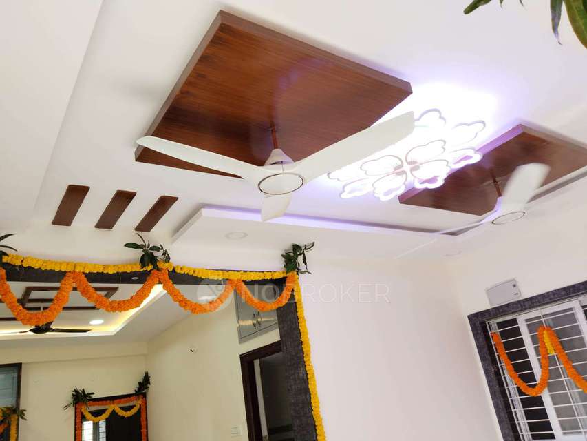 2 BHK Flat In Annapoorna Resi For Sale  In Kailash Hills