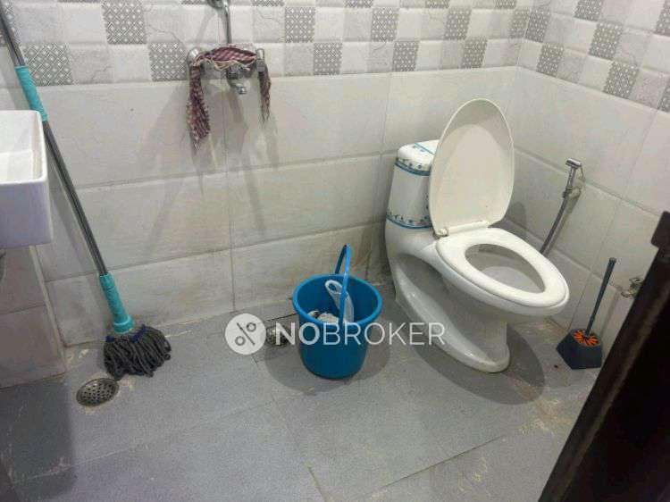 1 BHK Flat For Sale  In Chhatarpur