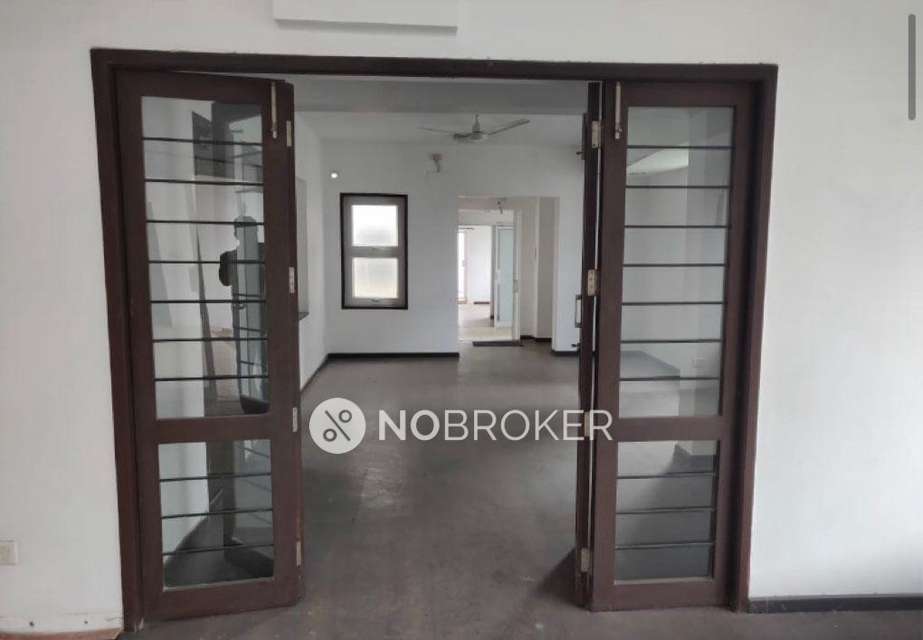 4 BHK Flat In Vishranti Sabari Mondrain For Sale  In Sholinganallur