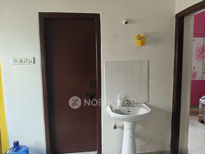 2 BHK Flat In Sri Sai Residency For Sale  In  Kapra