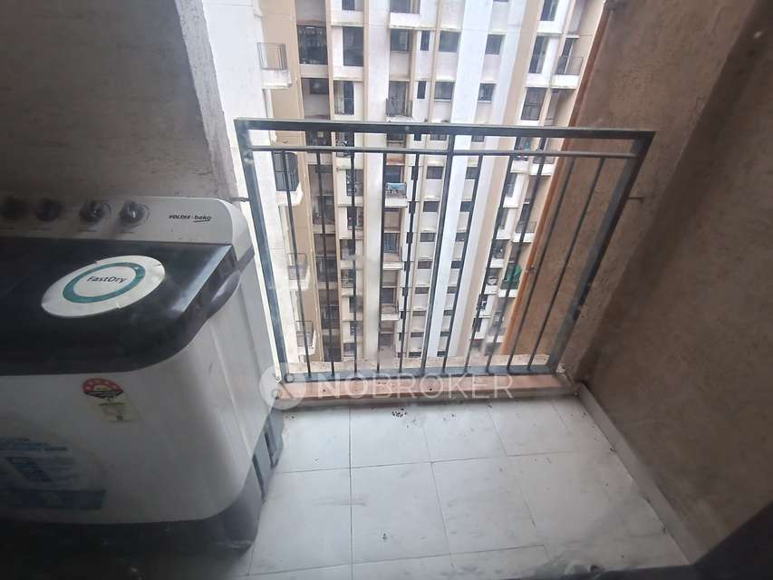 1 BHK Flat In Lodha Casa Prima For Sale  In Shilphata