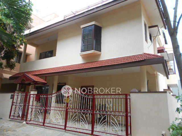 2 BHK Flat In Mini Apartment for Rent  In Koramangala