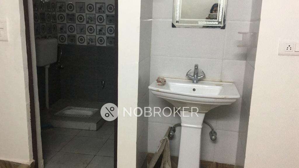 PG for Anyone in Ram Datt Enclave