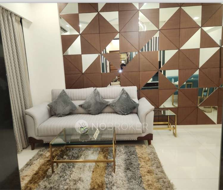 1 BHK Flat In Shree Ram Realty For Sale  In Naigaon East