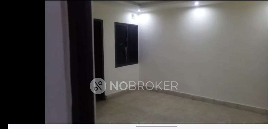 3 BHK Flat In Maheshwari Towers  For Sale  In Banjara Hills